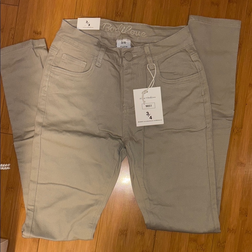 Amazon Women's Skinny Pants - Tan